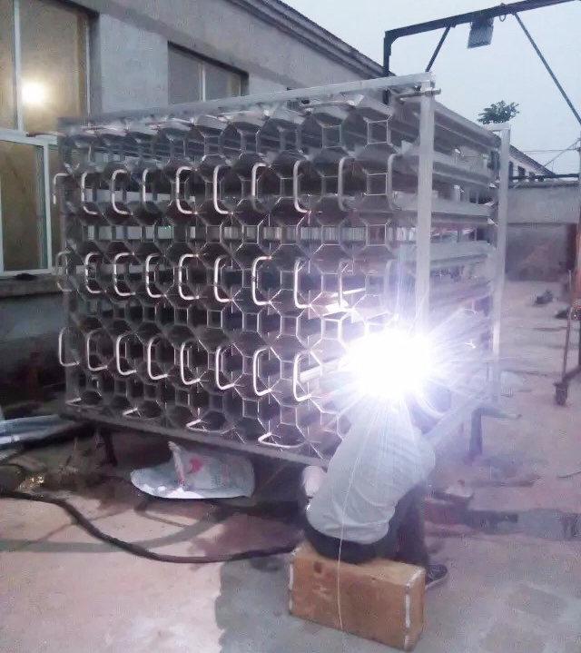 空溫汽化器焊接中