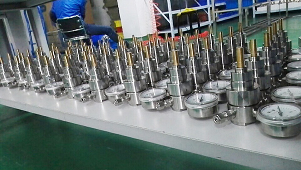 不銹鋼減壓器車間